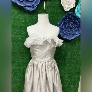 Vintage Jill Richards gray tube top white ruffle gown size 10